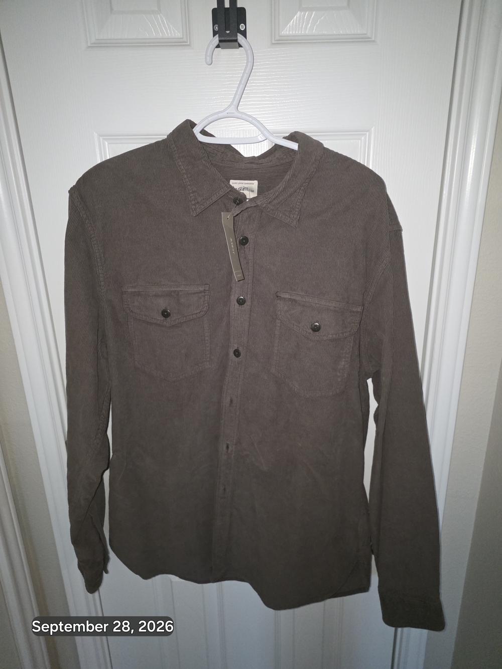 J. Crew Men's Brown Long-Sleeve corduroy Button-Down Shirt